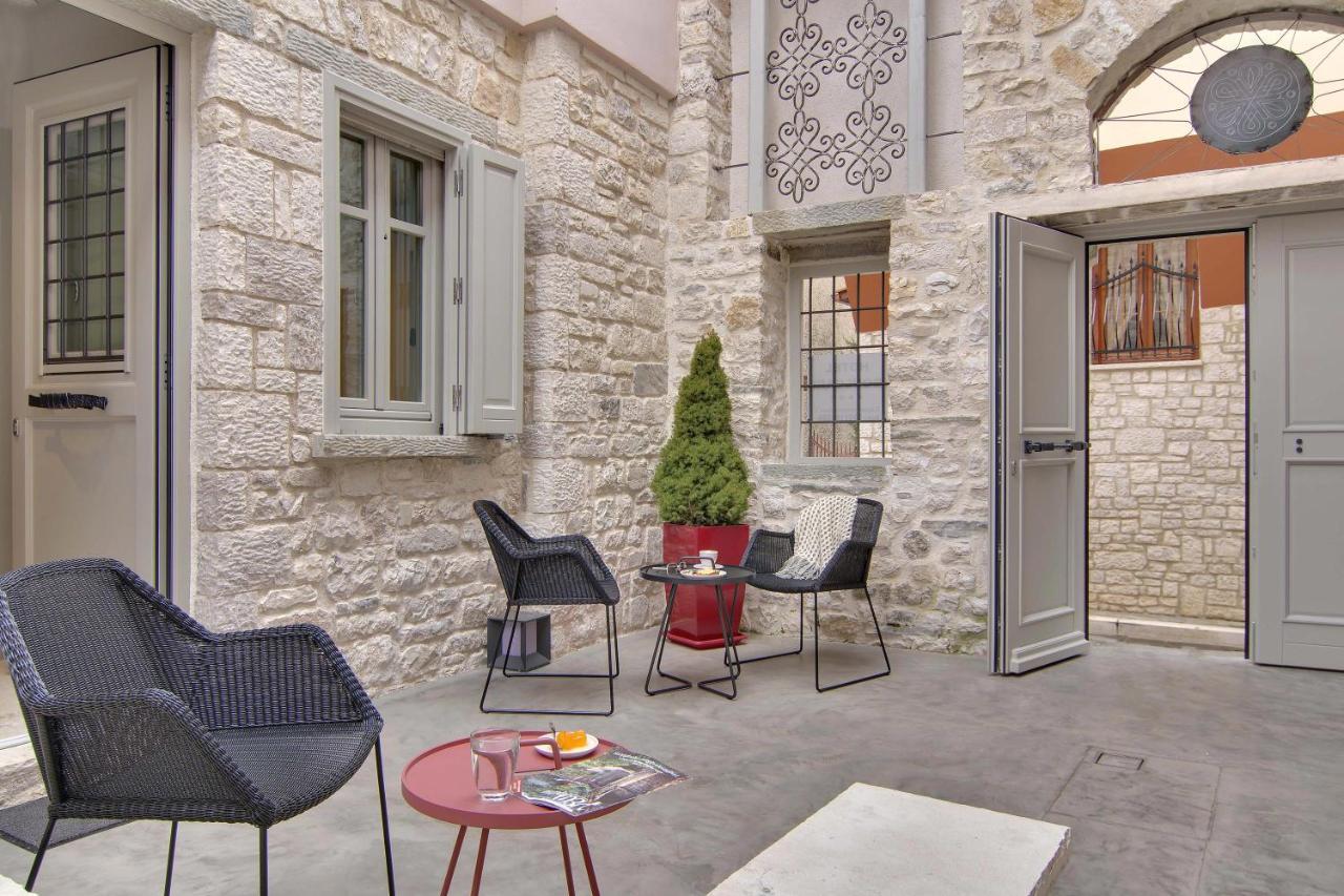 Hotel Boulgari Ioannina Exterior photo